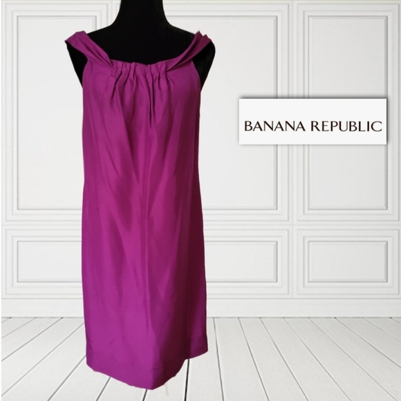 Banana Republic Dresses & Skirts - Banana Republic SilkDress
